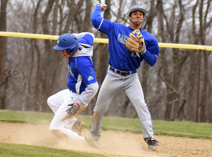 Offense wakes up in second game for Lakers to beat Eastern Gateway, 11-4