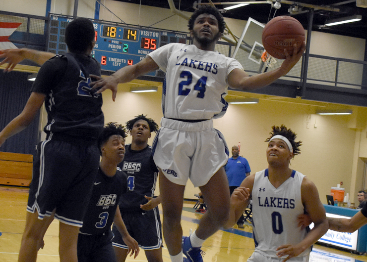Lakeland holds off late Bryant & Stratton charge for win, 94-76