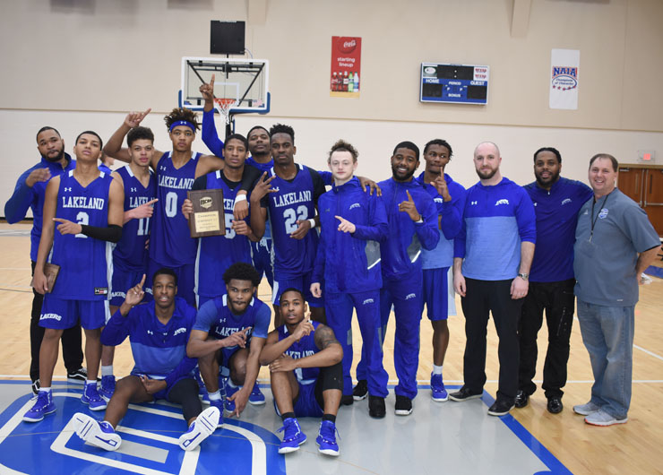 Lakeland earns fourth trip to national tournament after beating rival Cuyahoga, 76-65