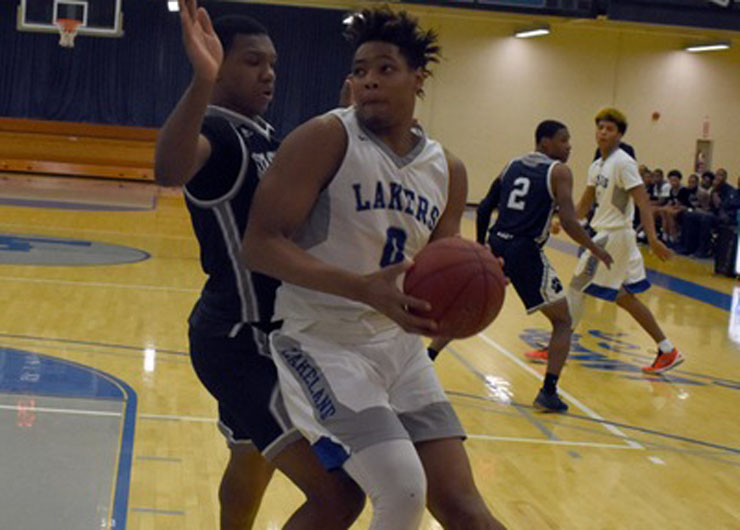 Lakeland men hold on after second half surge from Jamestown, 71-68