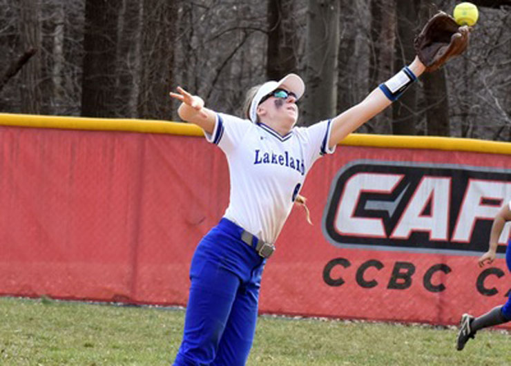 Lakers suffer sweep at Cuyahoga, 5-1 and 14-0