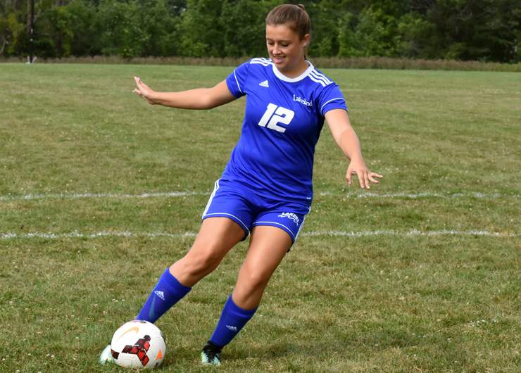 Lakers come up short at Muskegon, 9-0