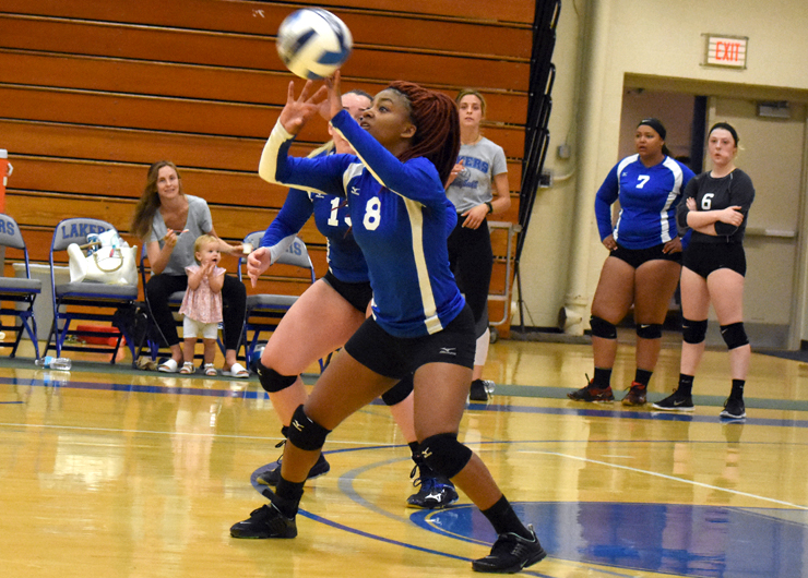 Lakeland swept by Lorain County on the road, 3-0