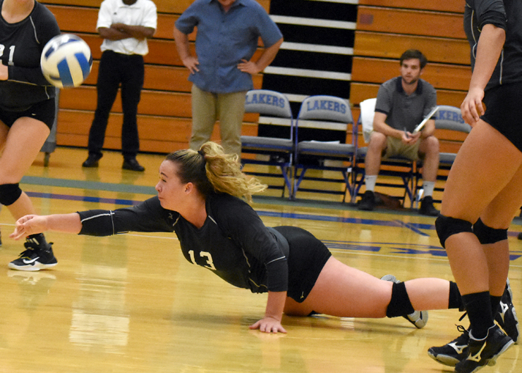 Lakers drop conference match against Owens, 3-0