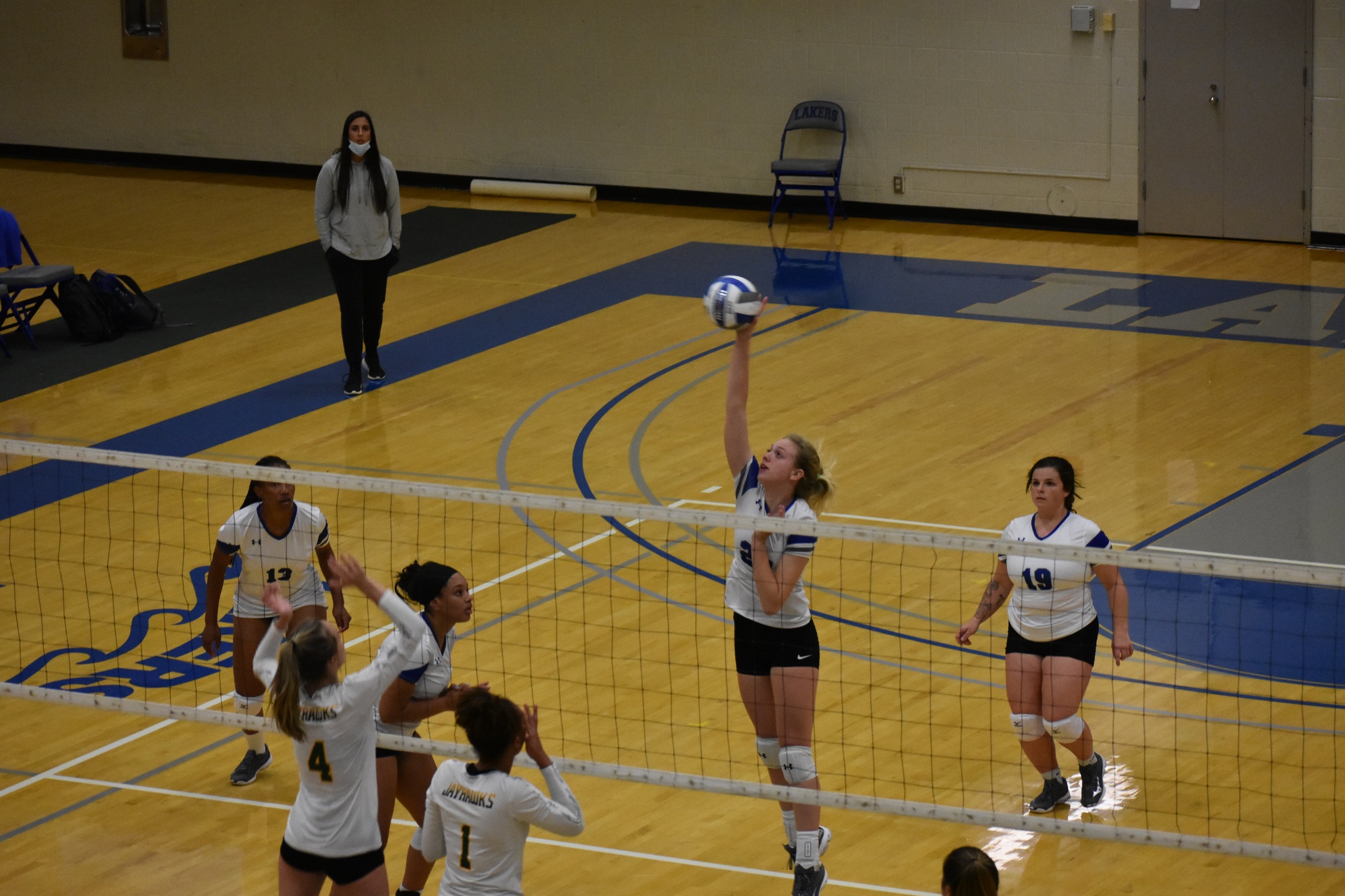 Lakers volleyball swept in season series by Jayhawks